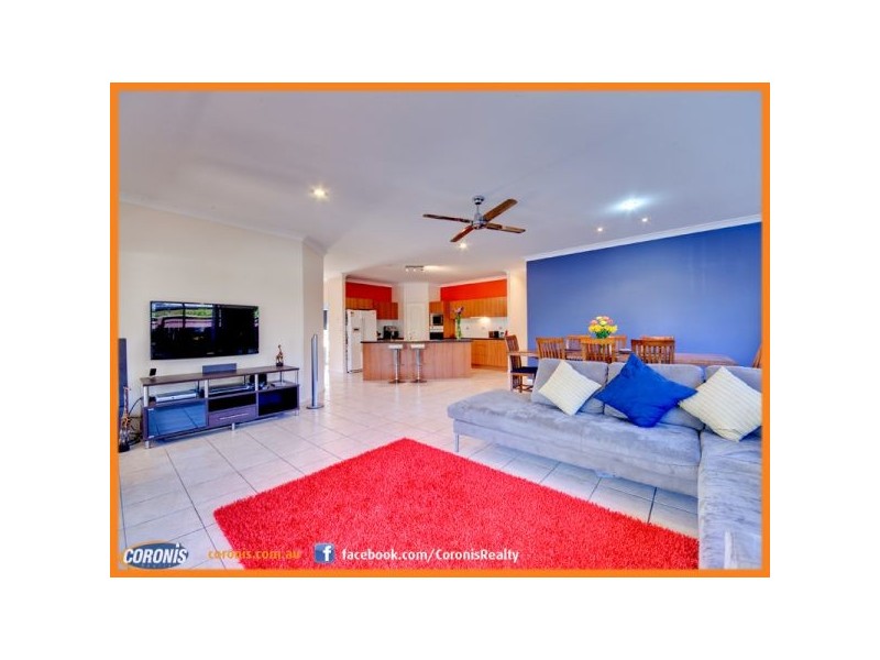26 Greenford Street, Chapel Hill QLD 4069