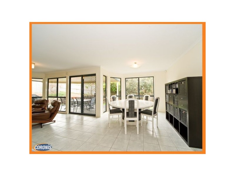 7 Aspen Street, Carindale QLD 4152