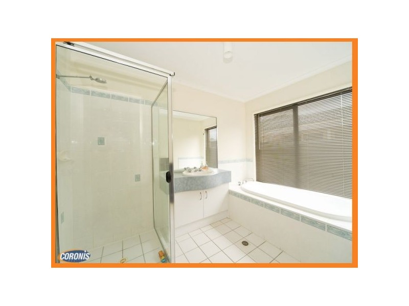 7 Aspen Street, Carindale QLD 4152