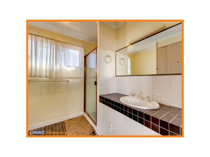 18 Strathdale Street, Aspley QLD 4034