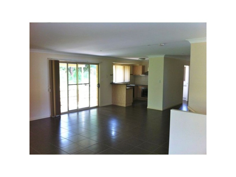 37 Bluetail Crescent, Upper Coomera QLD 4209