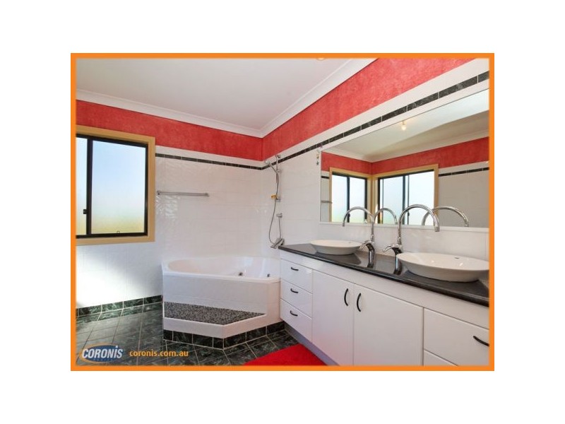 101 Phillip Parade, Deception Bay QLD 4508