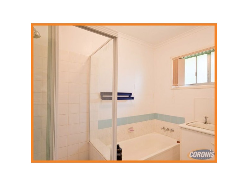 8 Ardisia Street, Arana Hills QLD 4054