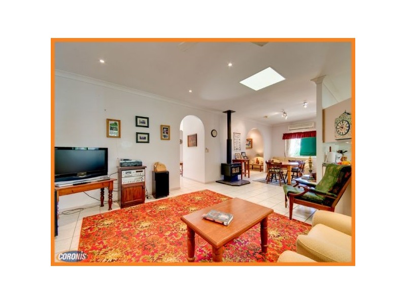 19 Triton Court, Ningi QLD 4511