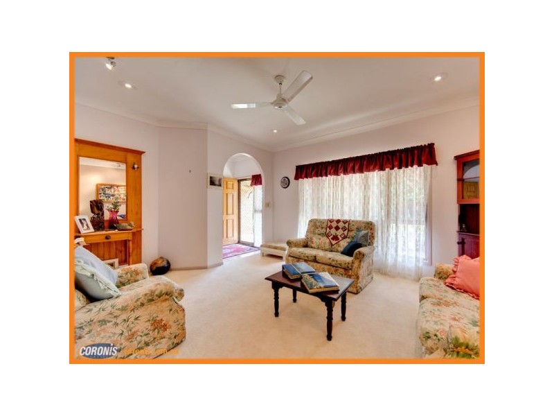 19 Triton Court, Ningi QLD 4511