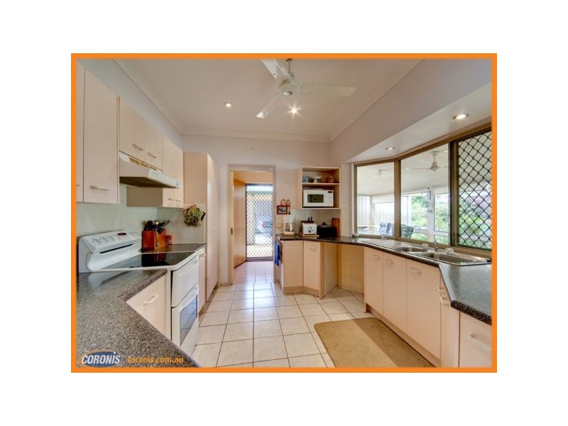 19 Triton Court, Ningi QLD 4511