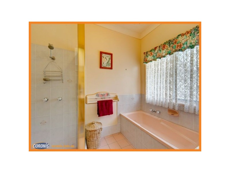19 Triton Court, Ningi QLD 4511