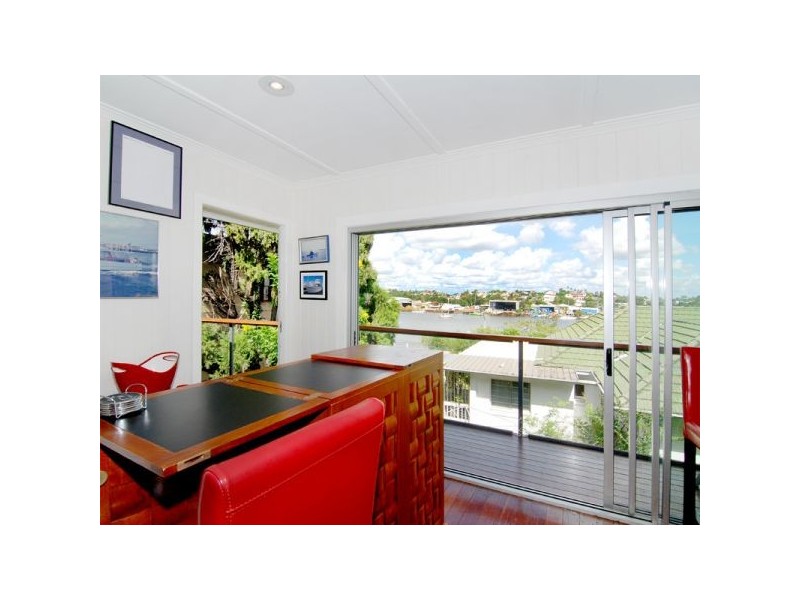 5 Quarry Street, Hamilton QLD 4007