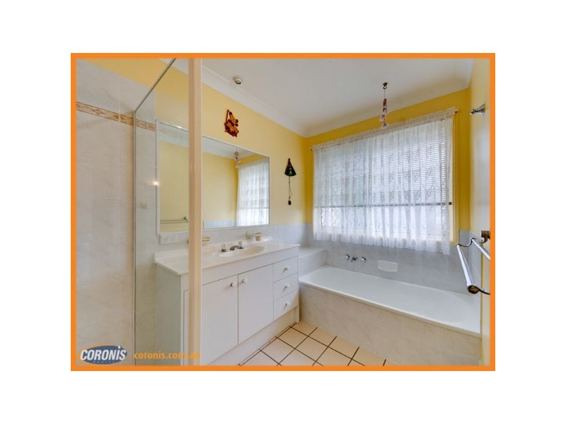 32 Glenlyon Court, Albany Creek QLD 4035