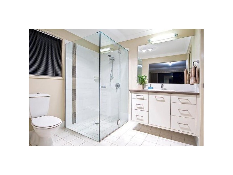 51 Jasmine Crescent, Shailer Park QLD 4128