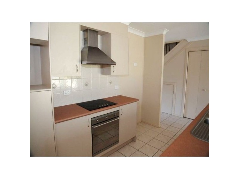 17B Park Esplanade, Coomera QLD 4209