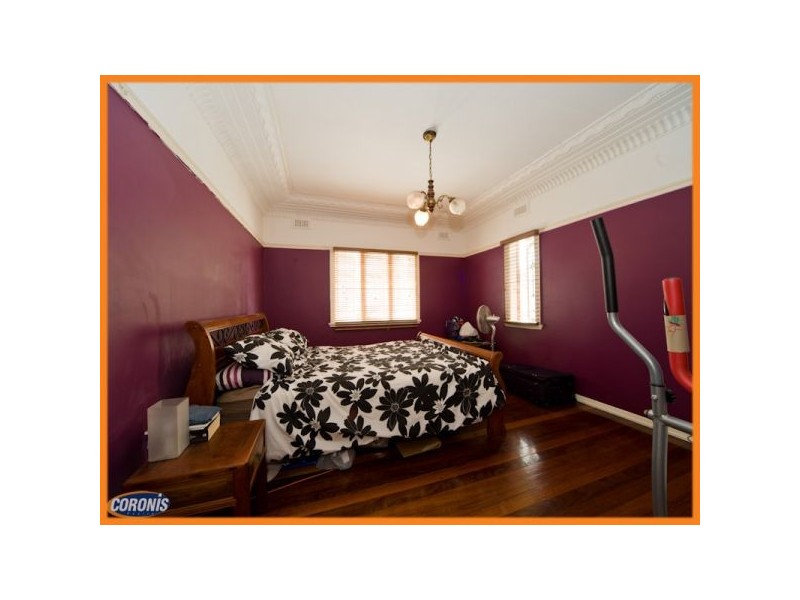 35 Grosvenor Street, Balmoral QLD 4171