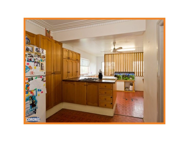 35 Grosvenor Street, Balmoral QLD 4171