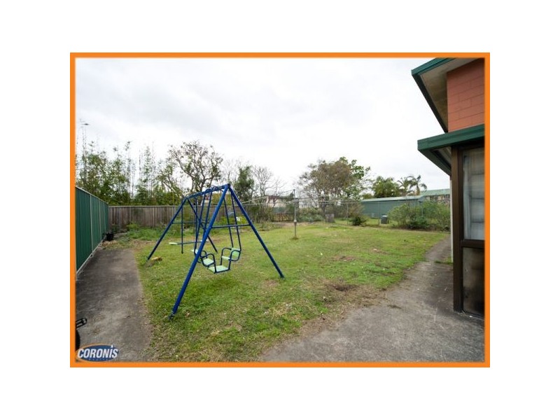 35 Grosvenor Street, Balmoral QLD 4171