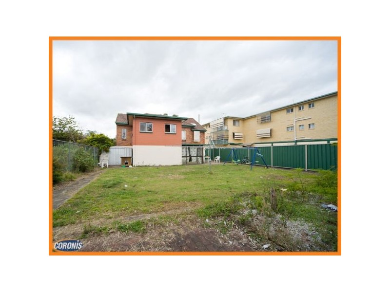 35 Grosvenor Street, Balmoral QLD 4171