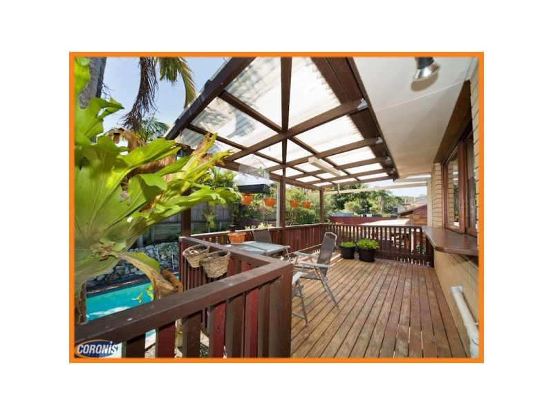 6 Orlando Crescent, Springwood QLD 4127