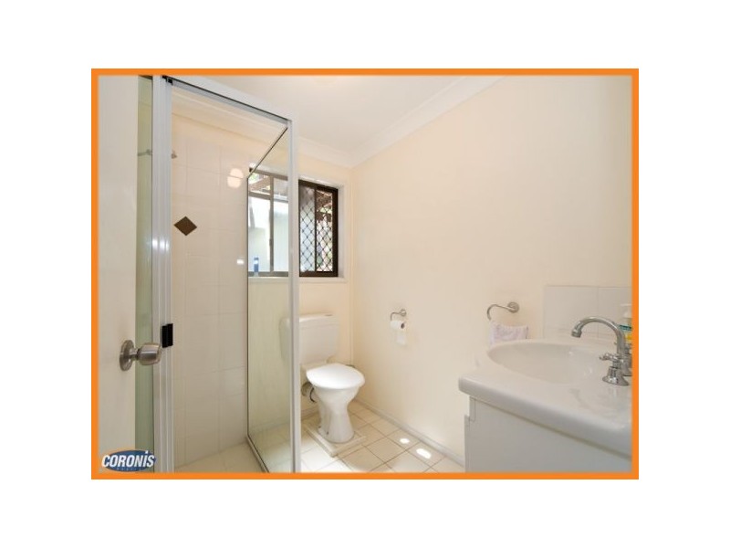 6 Orlando Crescent, Springwood QLD 4127