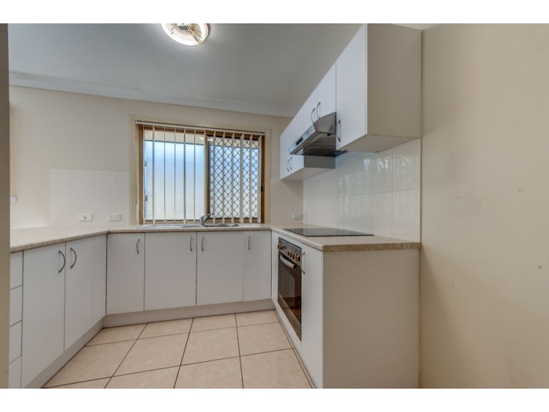 6 Benarkin Close, Waterford West QLD 4133