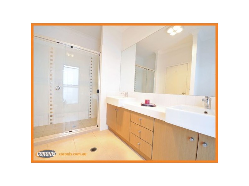 8  Blackall Street, Coomera QLD 4209