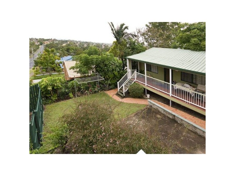 51A Dennis Road, Springwood QLD 4127