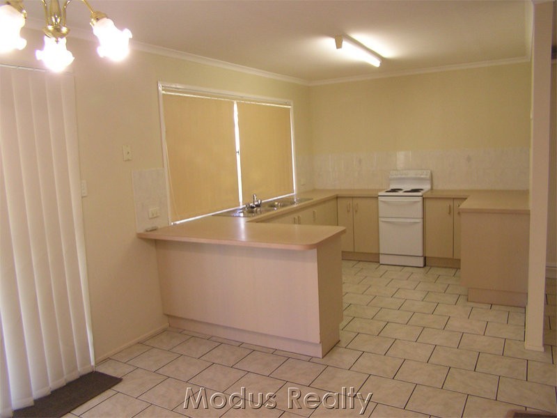 94 Haig Road, Loganlea QLD 4131