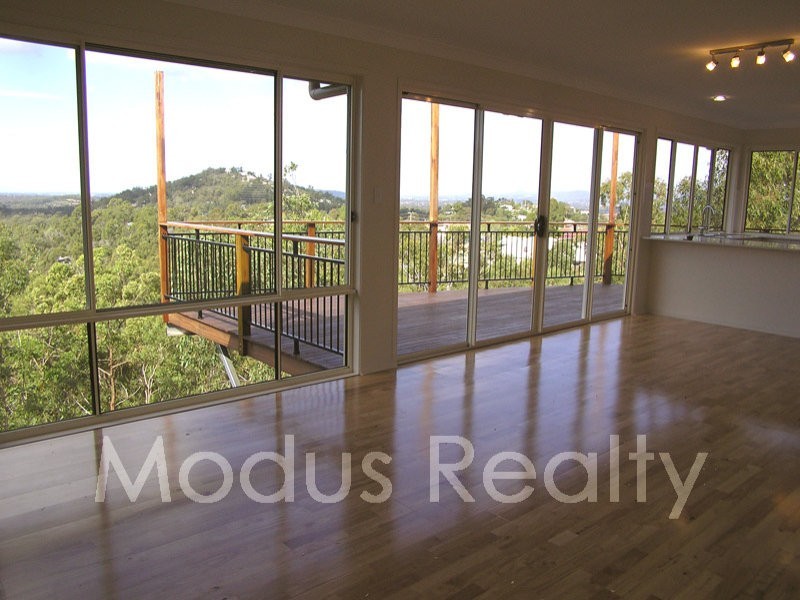 27 Kimberley Drive, Shailer Park QLD 4128