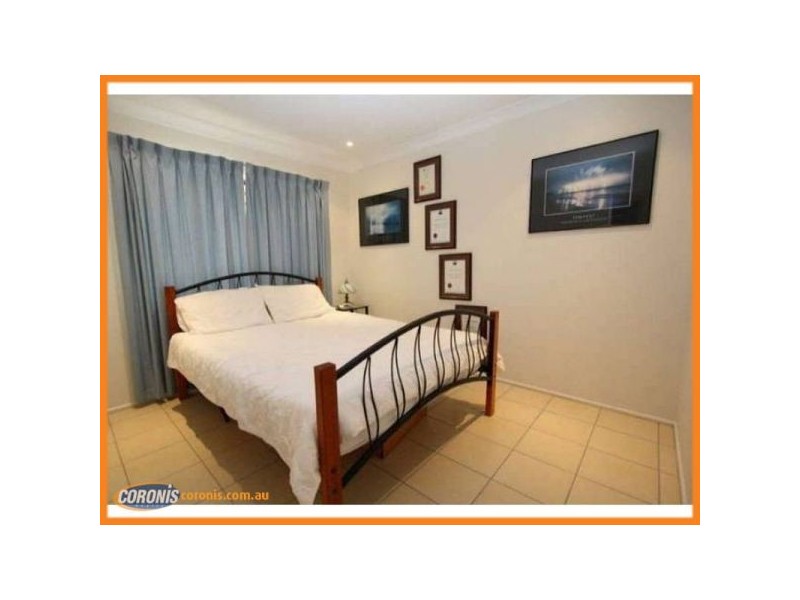 9 Juanita Grove, Springwood QLD 4127