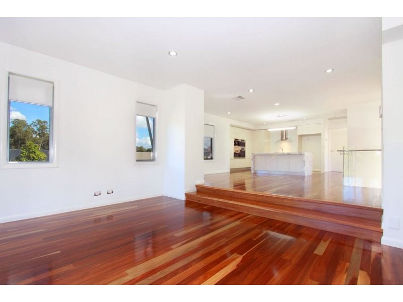 2 Dannenberg Street, Carseldine QLD 4034