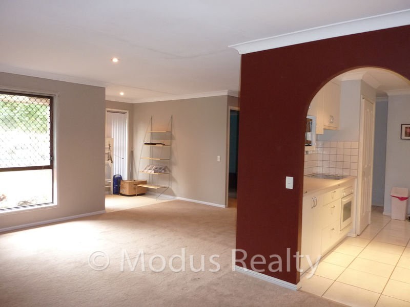 44 Yeates Crescent, Meadowbrook QLD 4131