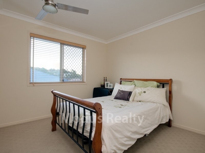 Edens Landing QLD 4207