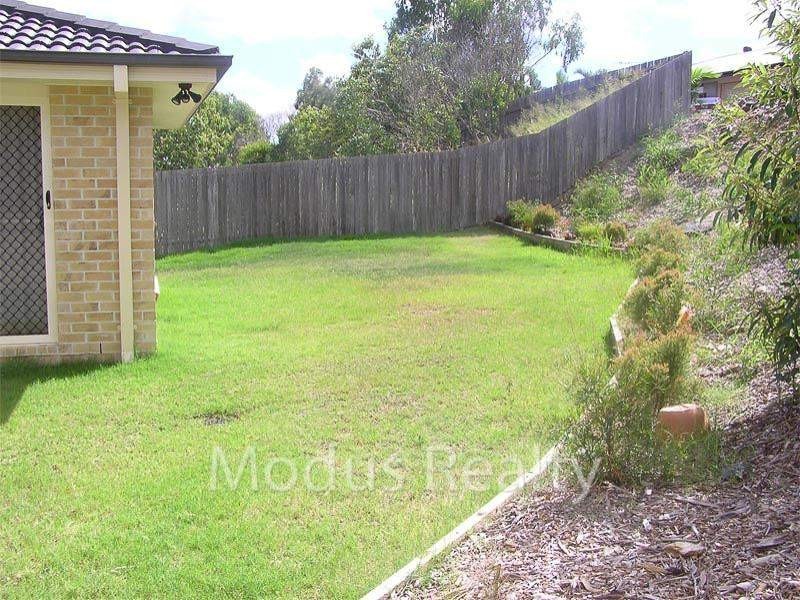 Edens Landing QLD 4207