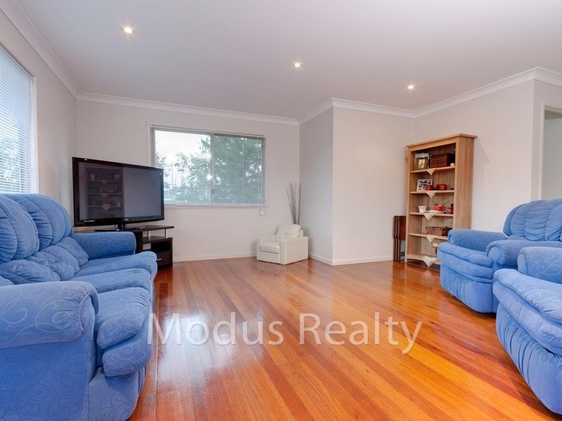 26 Beenleigh-Redland Bay Road, Loganholme QLD 4129