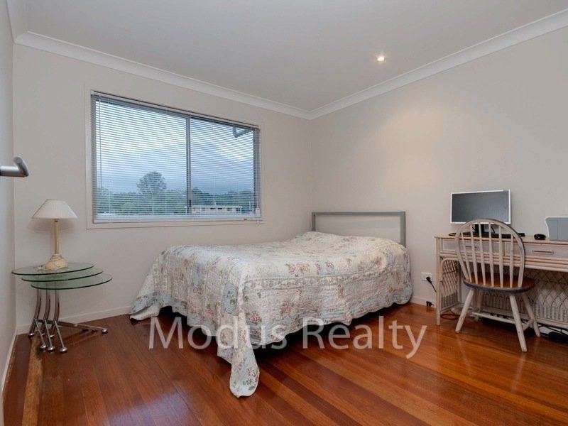 26 Beenleigh-Redland Bay Road, Loganholme QLD 4129