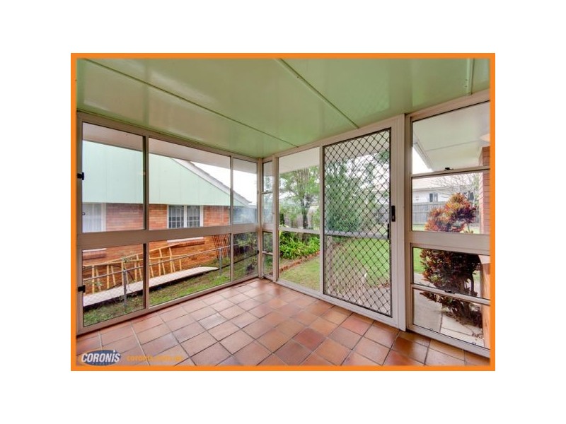 19 Mayflower Street, Geebung QLD 4034