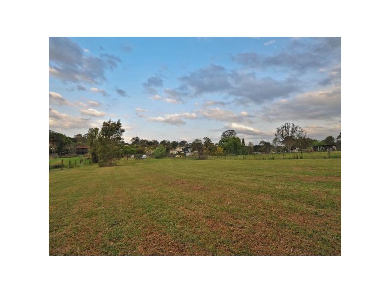 59 Danyenah Street, Loganholme QLD 4129