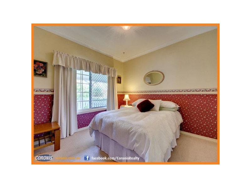 13 Pine Bark Court, Albany Creek QLD 4035