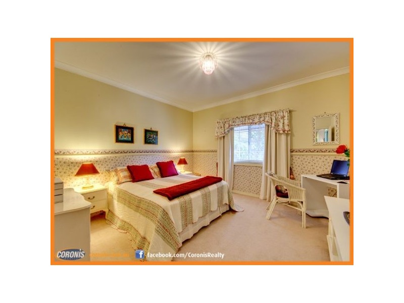 13 Pine Bark Court, Albany Creek QLD 4035