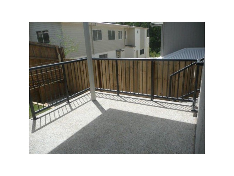 2/2 Michaels Promenade, Coomera QLD 4209
