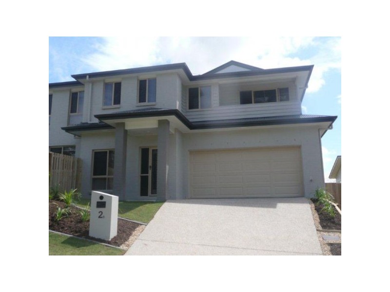 2/2 Michaels Promenade, Coomera QLD 4209