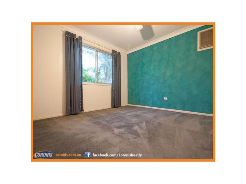 52 Dongarven Drive, Eagleby QLD 4207