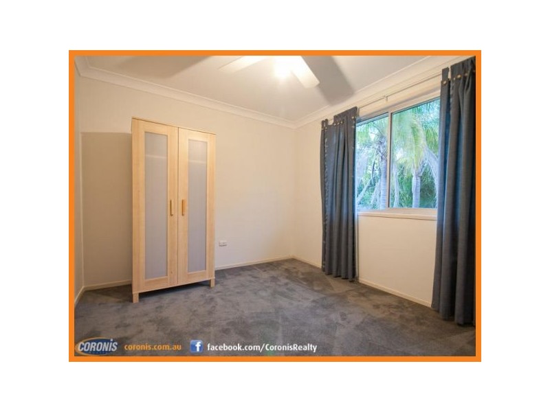 52 Dongarven Drive, Eagleby QLD 4207