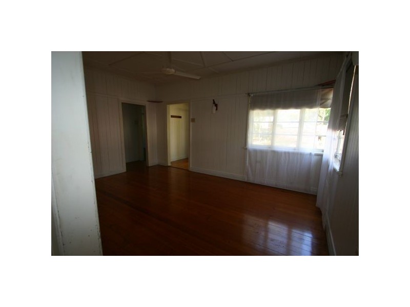 11 Gort Crescent, Stafford QLD 4053