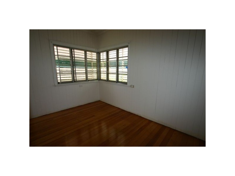 11 Gort Crescent, Stafford QLD 4053