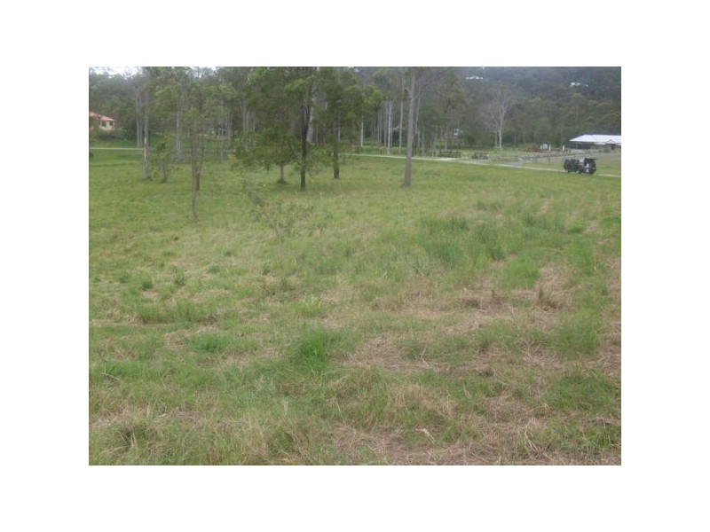 5 Currell Circuit, Samford Valley QLD 4520