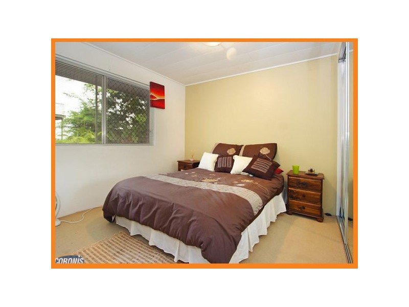 60 Crest Street, Mount Gravatt East QLD 4122