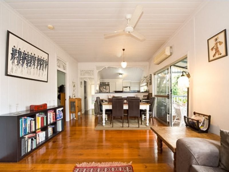 18 Vale Street, Kelvin Grove QLD 4059
