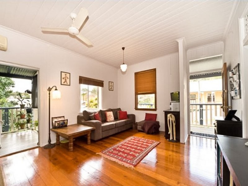 18 Vale Street, Kelvin Grove QLD 4059