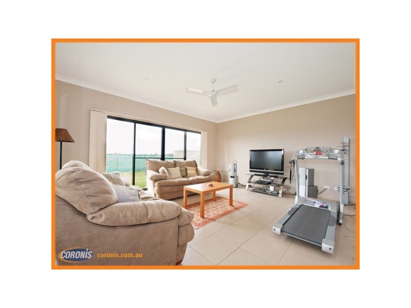 86/19 Santa Barbara Road, Hope Island QLD 4212