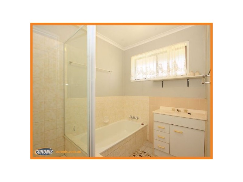 11 Ilonka Street, Deception Bay QLD 4508