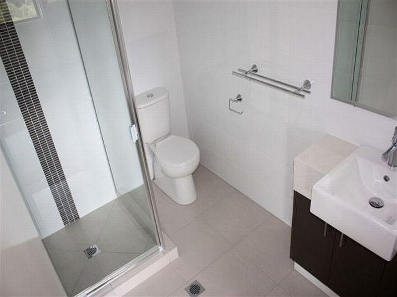 1/10 Kaplan Street, Oxenford QLD 4210